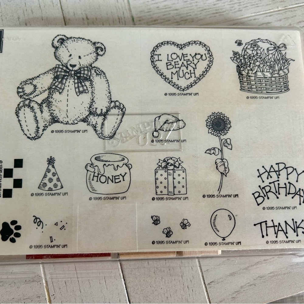 Stampin' Up! Wood Mounting Guide with Black Text